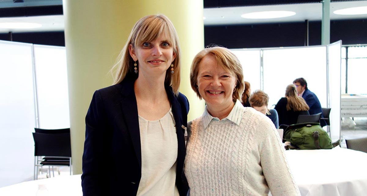 Dr. Kristin Neumann and Cath O'Neill (SkinBiotix®) at the Microbiome Congress in Rotterdam, 2018.